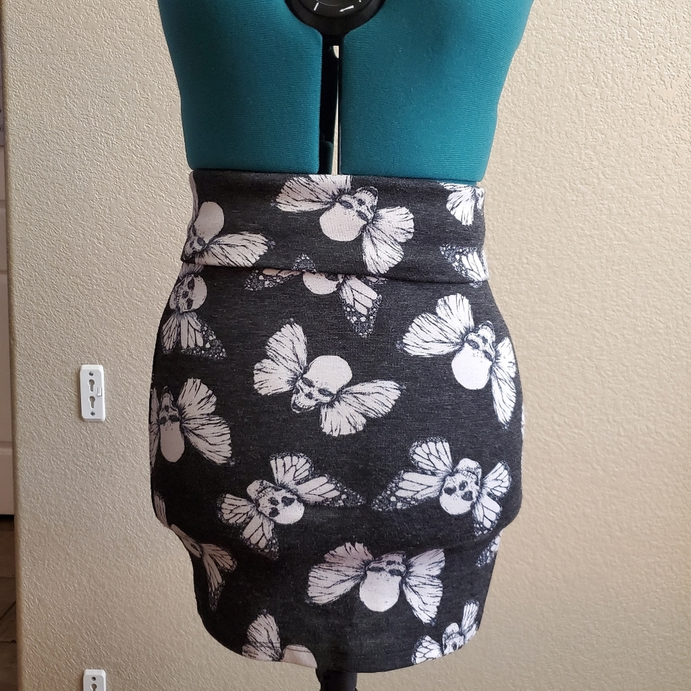 Hot Topic Mini Skirt